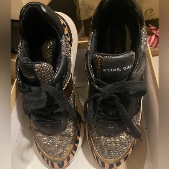 Michael Kors Sneakers. EUC - Picture 2 of 7